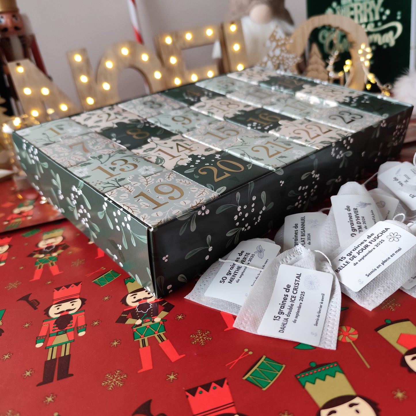 Calendrier de l’avent pour amoureux du jardin 24 variétés de graines de légumes, fleurs et aromatiques à semer.